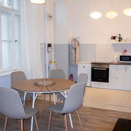 Klau33 Apartment In Party District Budapest Ngoại thất bức ảnh