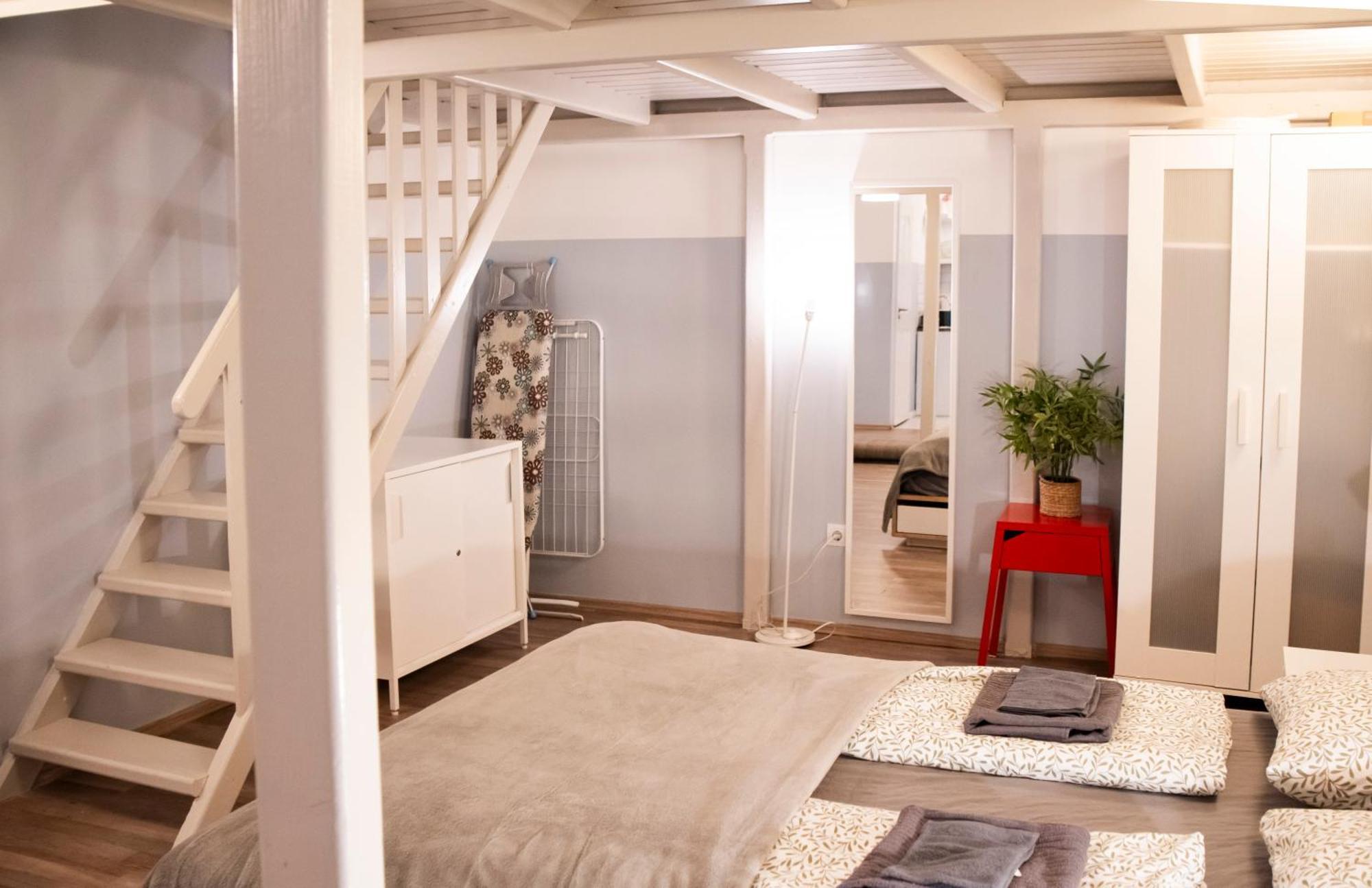 Klau33 Apartment In Party District Budapest Ngoại thất bức ảnh