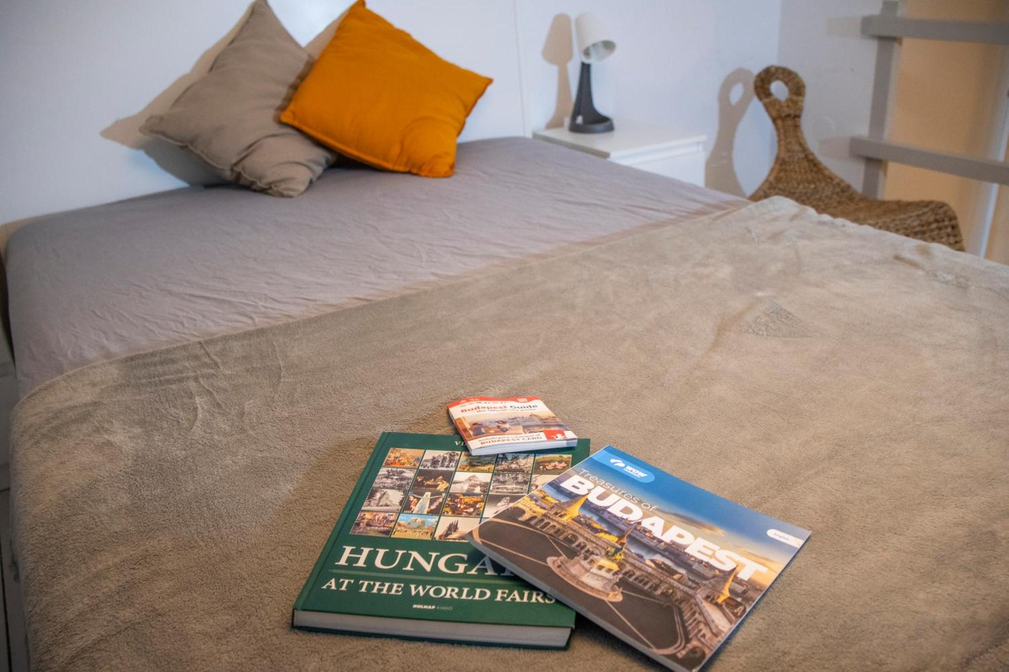 Klau33 Apartment In Party District Budapest Ngoại thất bức ảnh